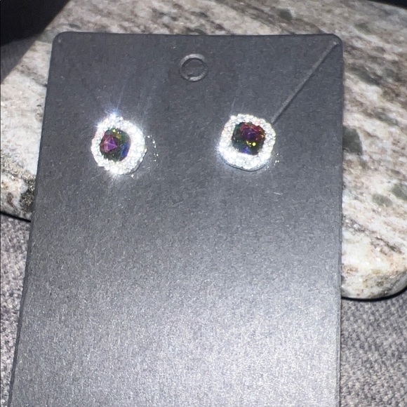 Silver tone rounded-square Multicolor Stud Earrings - Picture 3 of 4